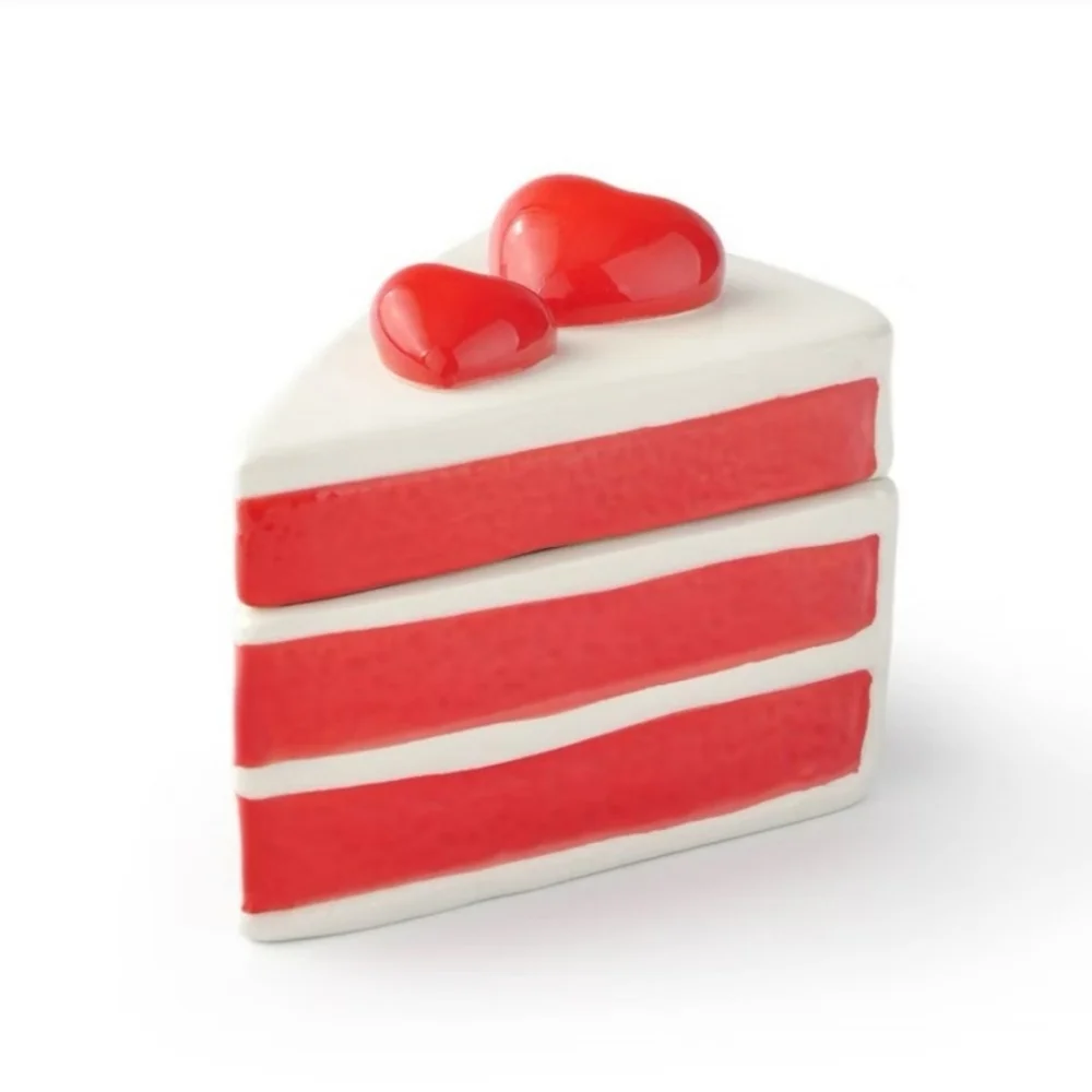 Target Valentine’s Day Pink Cake Slice Ceramic Trinkets Box